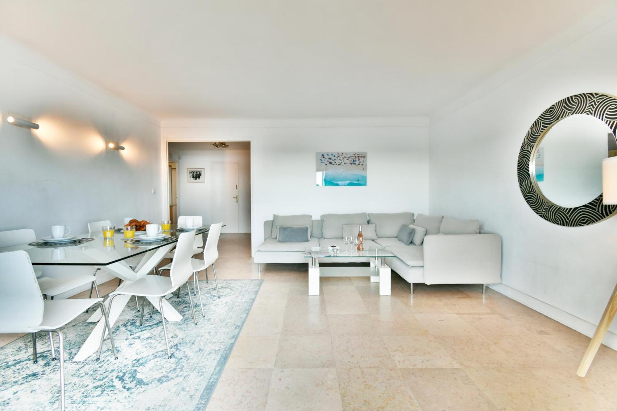 Plage Du Midi- Vue Sur Mer Standing Presta Cannes Exterior photo