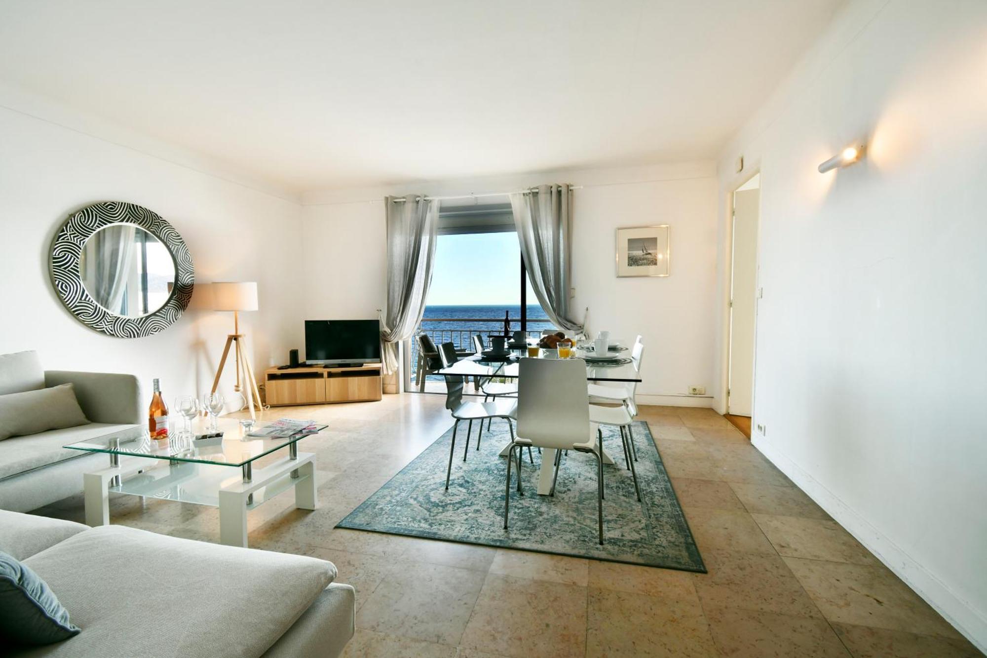 Plage Du Midi- Vue Sur Mer Standing Presta Cannes Exterior photo